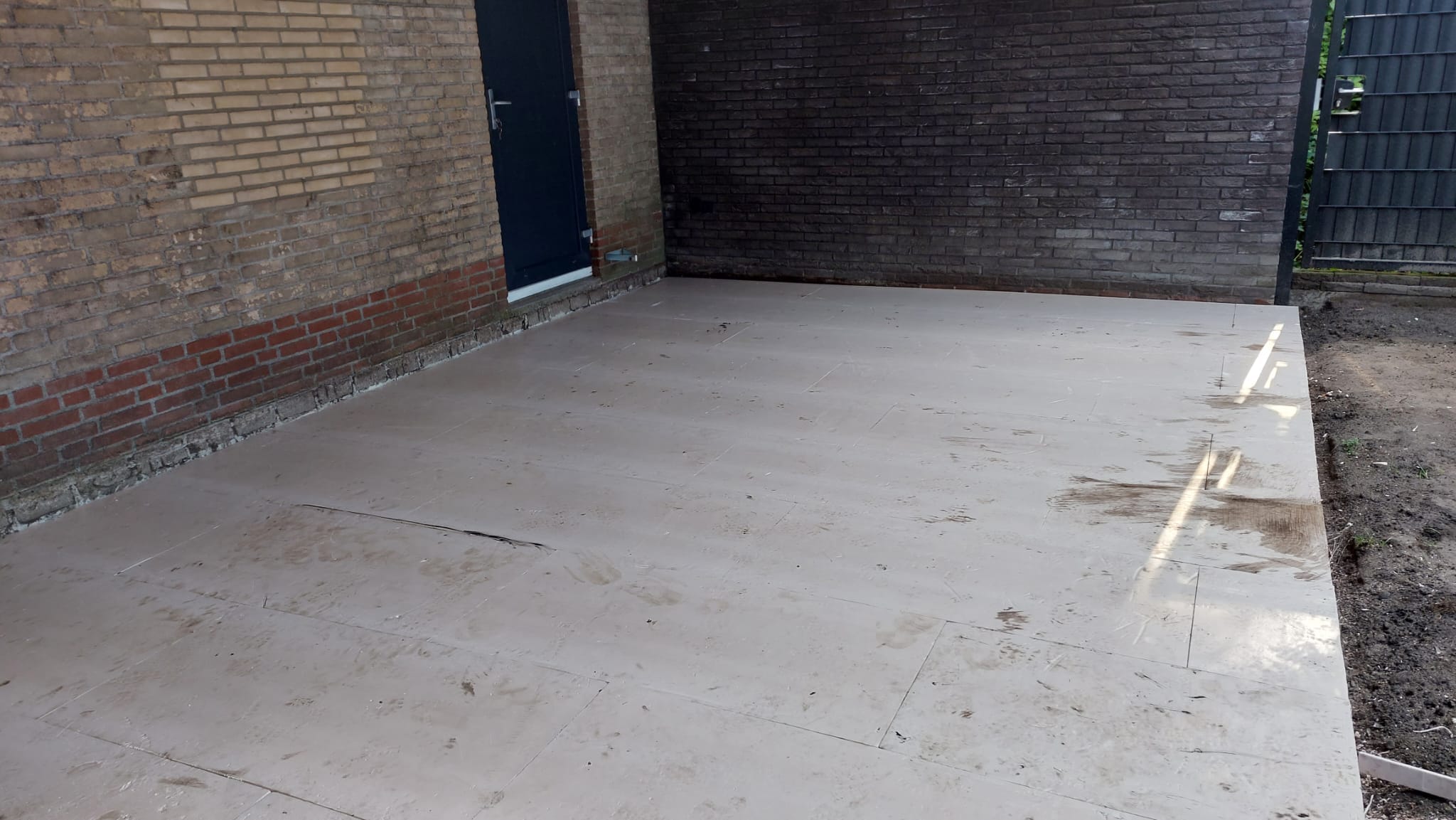 Professional insulation showcase - Client Satisfaction: Demonstrating quality XPS materials and installation techniques